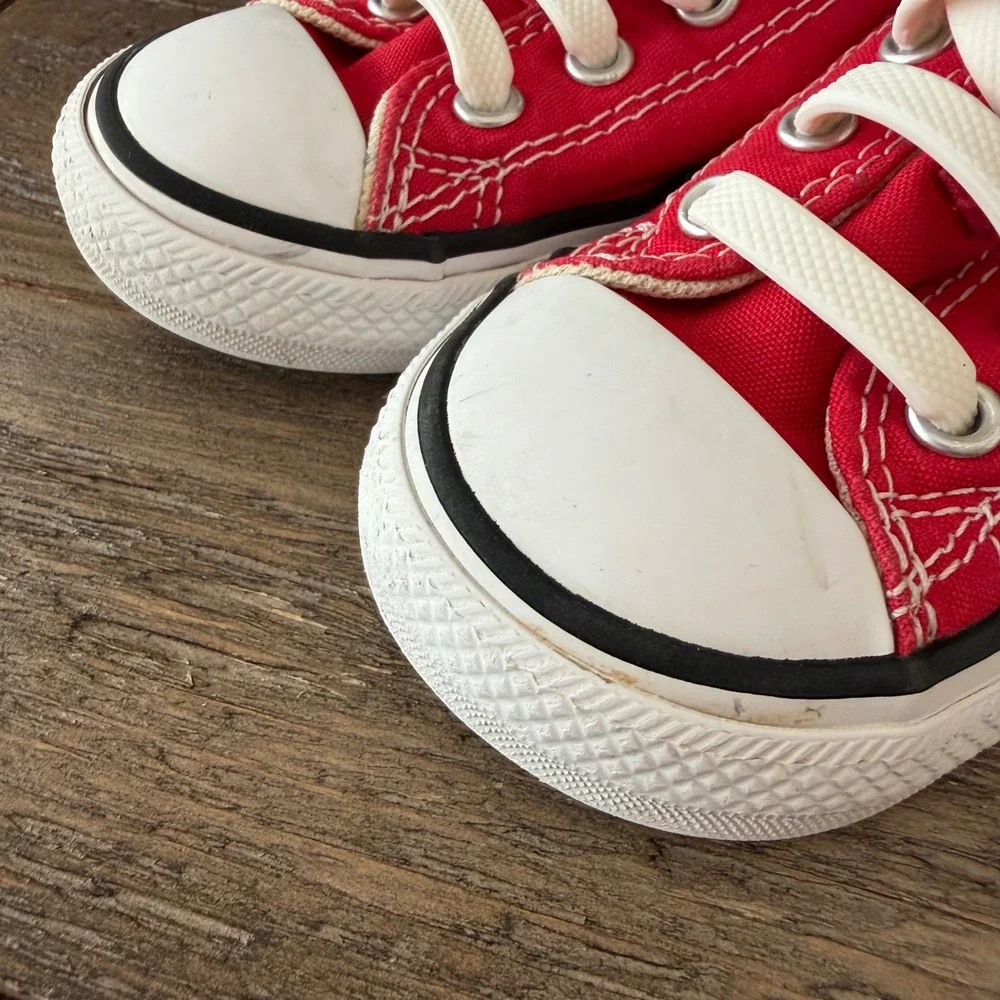 Converse classic low